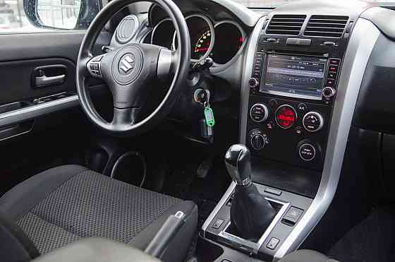 Продам Suzuki Grand Vitara Новосибирск