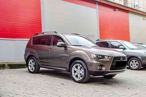 Продам Mitsubishi Outlander Новосибирск