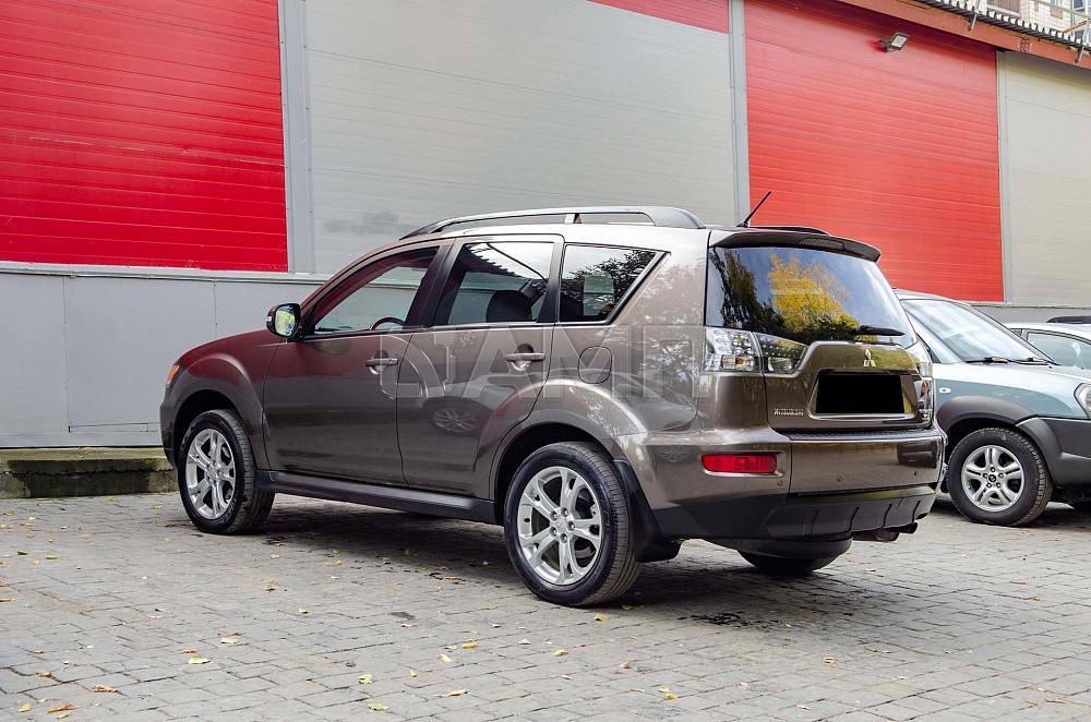 Продам Mitsubishi Outlander Новосибирск - изображение 2