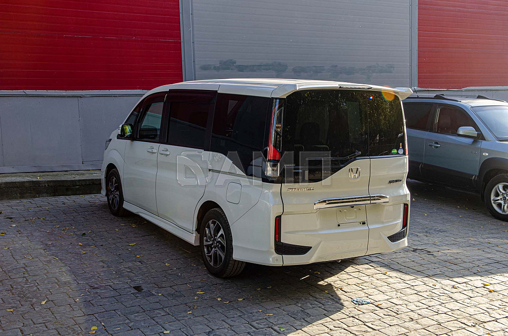 Продам Honda Stepwgn Новосибирск - изображение 2
