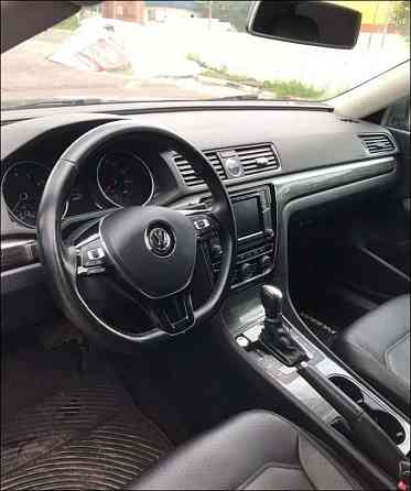 Продам Volkswagen Passat Новосибирск