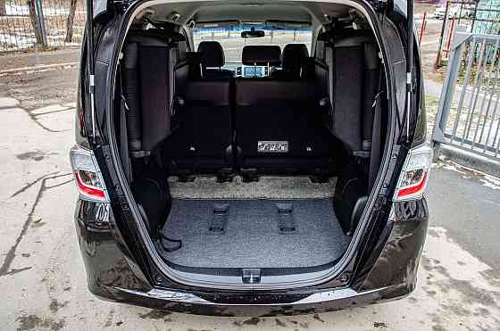 Продам Honda Freed Новосибирск