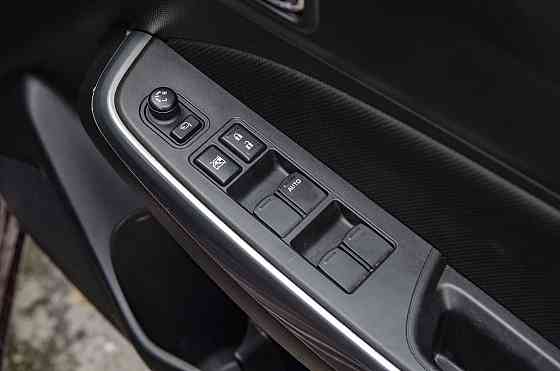 Продам Suzuki Swift Новосибирск