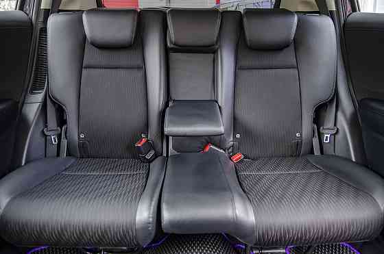 Продам Honda Vezel Новосибирск