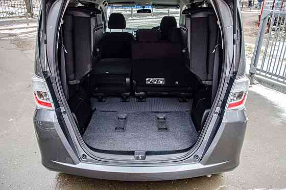 Продам Honda Freed Новосибирск