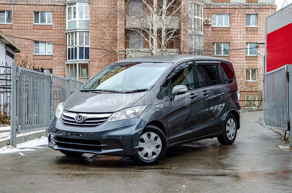 Продам Honda Freed Новосибирск - изображение 1