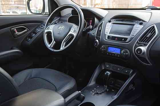 Продам Hyundai ix35 Новосибирск