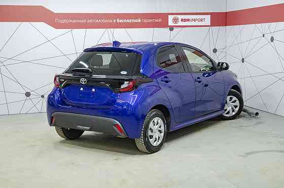 Продам Toyota Yaris Новосибирск