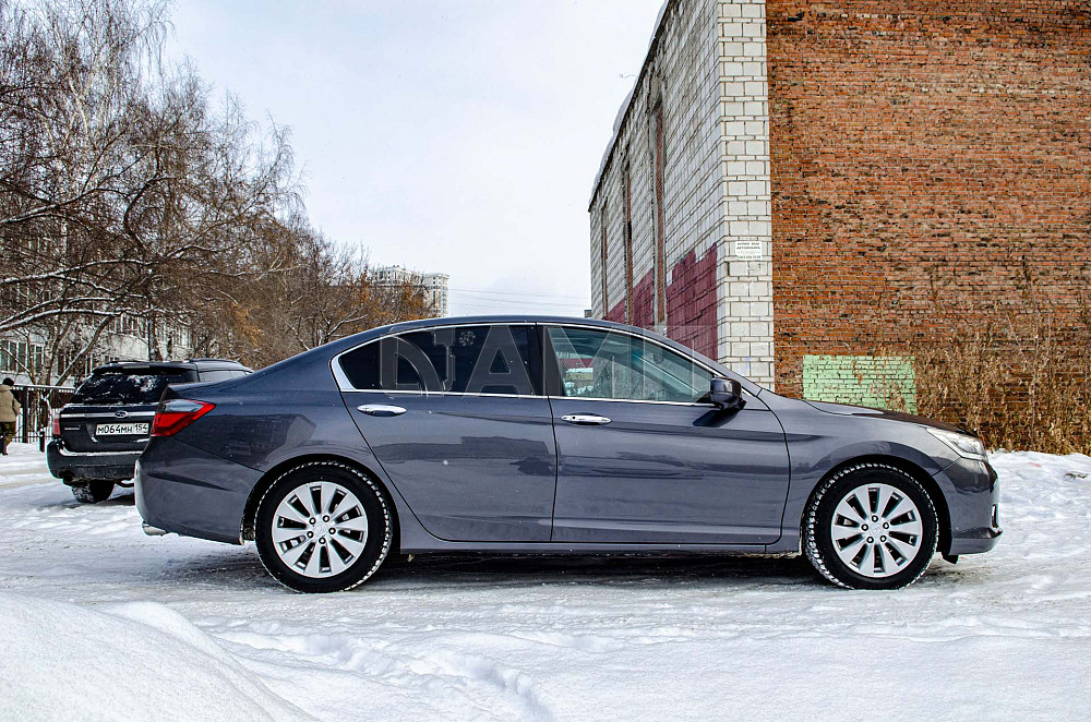 Продам Honda Accord Новосибирск - изображение 4