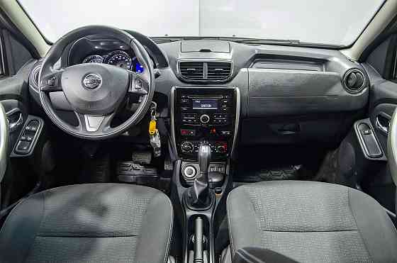 Продам Nissan Terrano Новосибирск