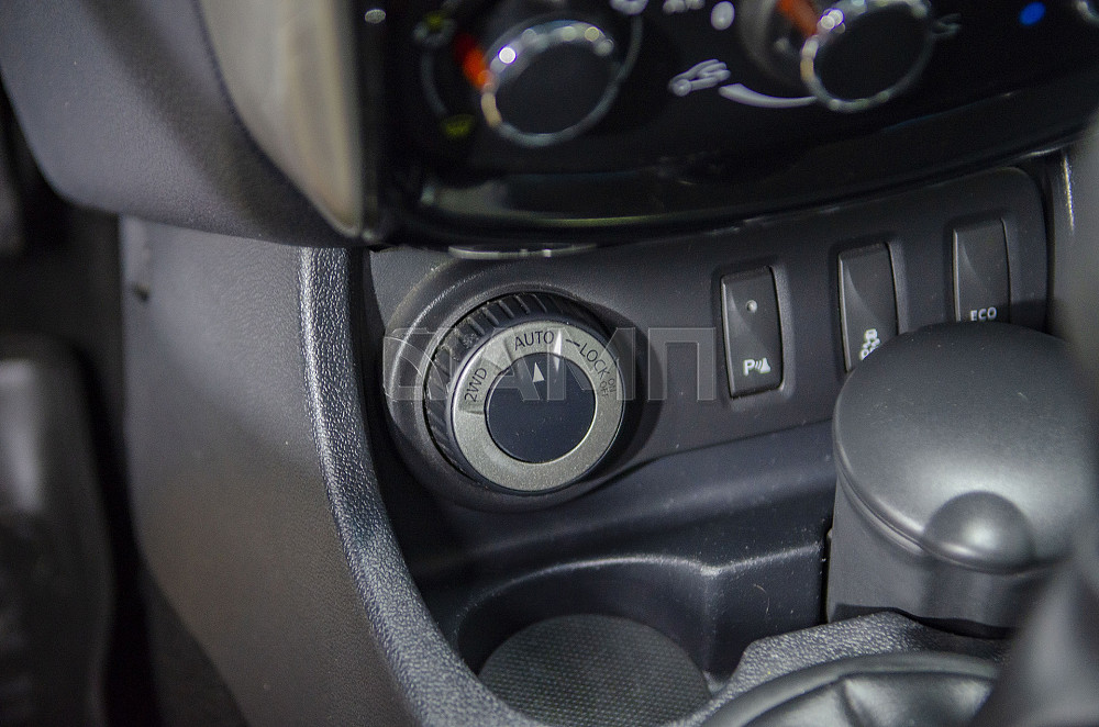 Продам Nissan Terrano Новосибирск - изображение 5