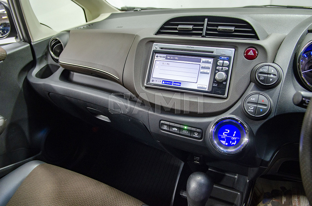 Продам Honda Fit Shuttle Новосибирск - изображение 6