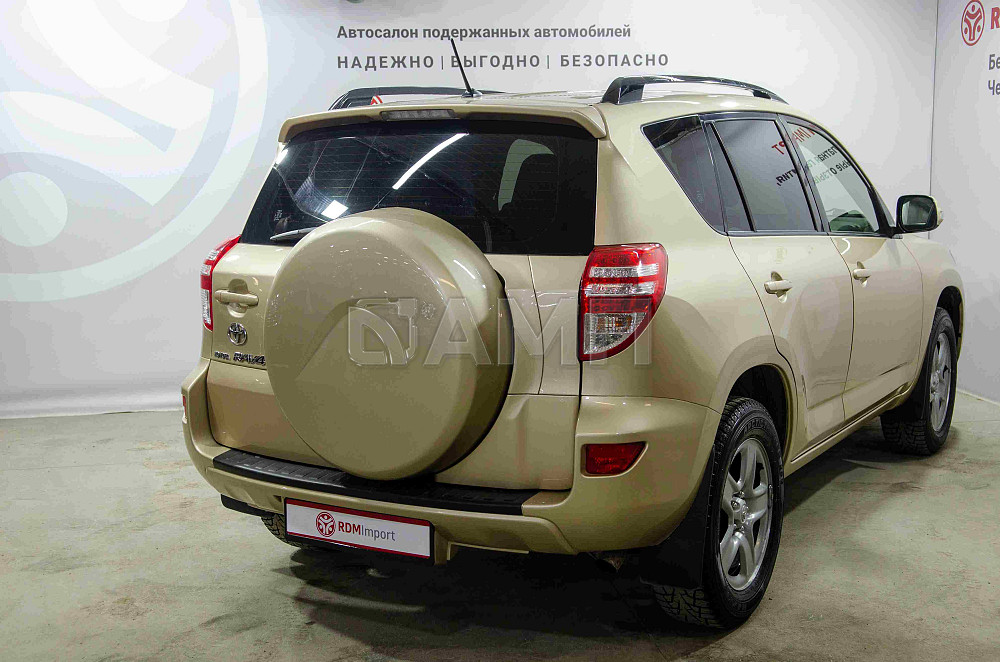 Продам Toyota RAV4 Новосибирск - изображение 2