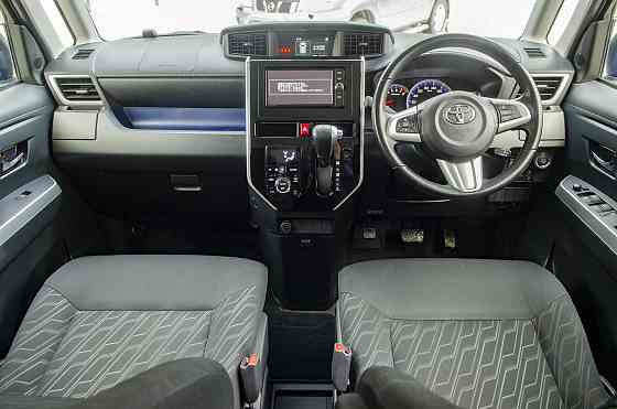 Продам Toyota Tank Новосибирск