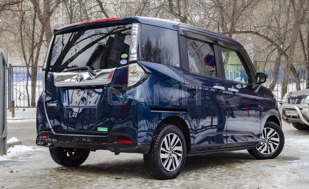 Продам Toyota Tank Новосибирск - изображение 2