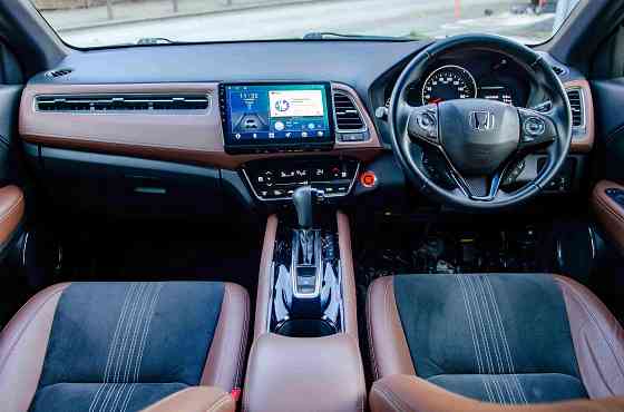 Продам Honda Vezel Новосибирск