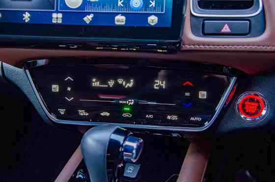 Продам Honda Vezel Новосибирск