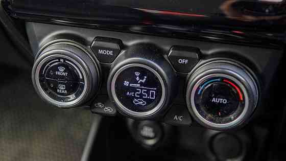 Продам Suzuki Swift Новосибирск