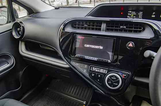 Продам Toyota Aqua Новосибирск