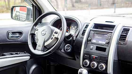 Продам Nissan X-Trail Новосибирск