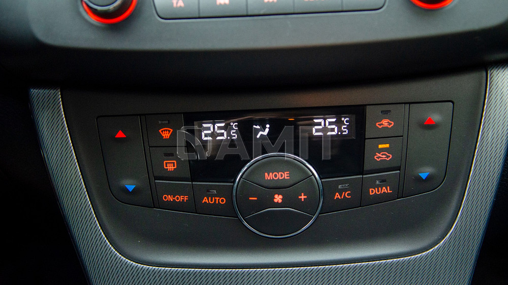 Продам Nissan Tiida Новосибирск - изображение 6