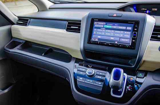 Продам Honda Freed Новосибирск