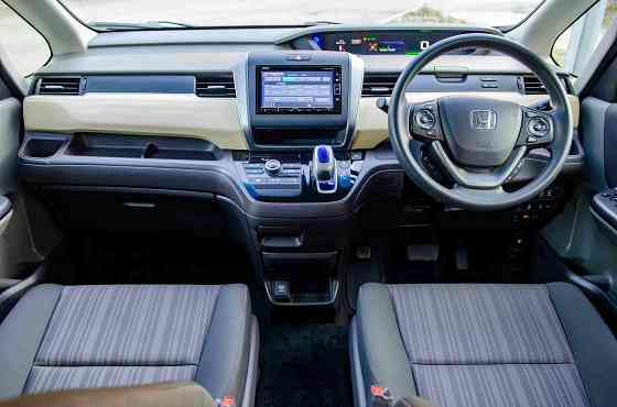 Продам Honda Freed Новосибирск