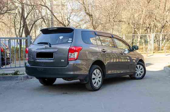 Продам Toyota Corolla Fielder Новосибирск