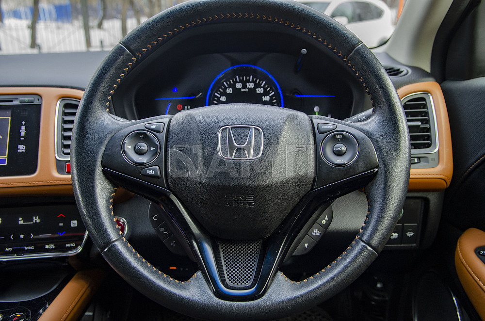 Продам Honda Vezel Новосибирск - изображение 9