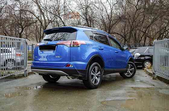 Продам Toyota RAV4 Новосибирск