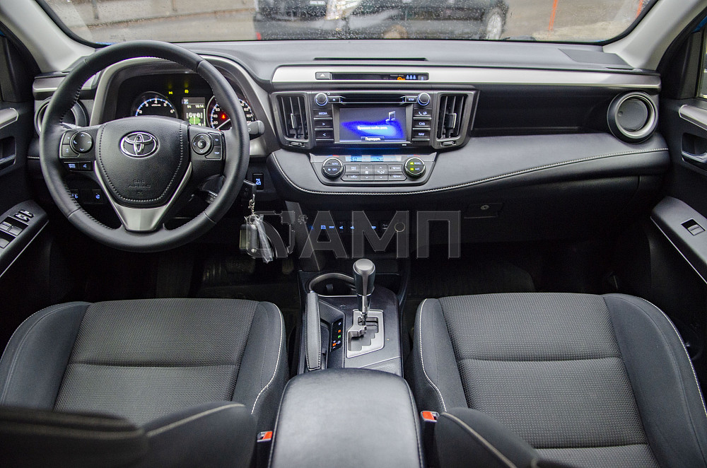 Продам Toyota RAV4 Новосибирск - изображение 3