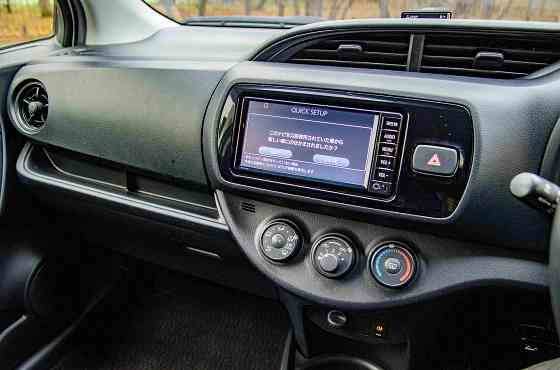 Продам Toyota Vitz Новосибирск