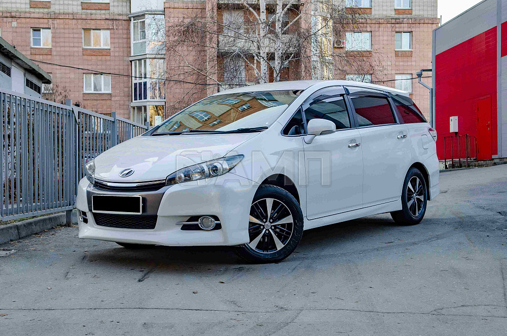 Продам Toyota Wish Новосибирск - изображение 1