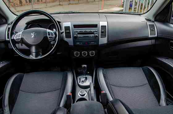 Продам Peugeot 4007 Новосибирск