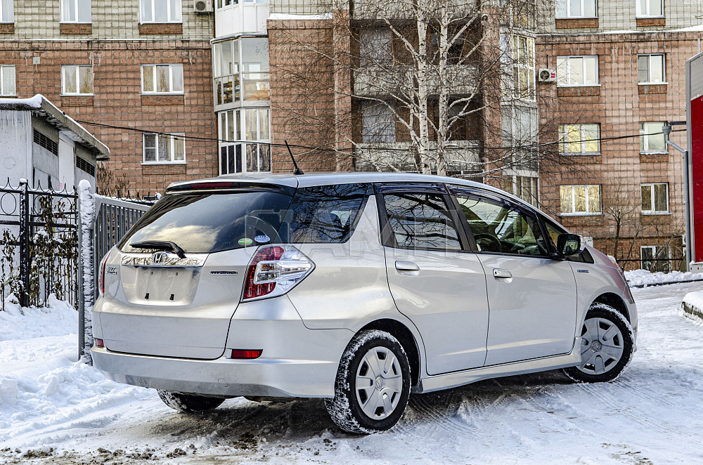 Продам Honda Fit Shuttle Новосибирск - изображение 2