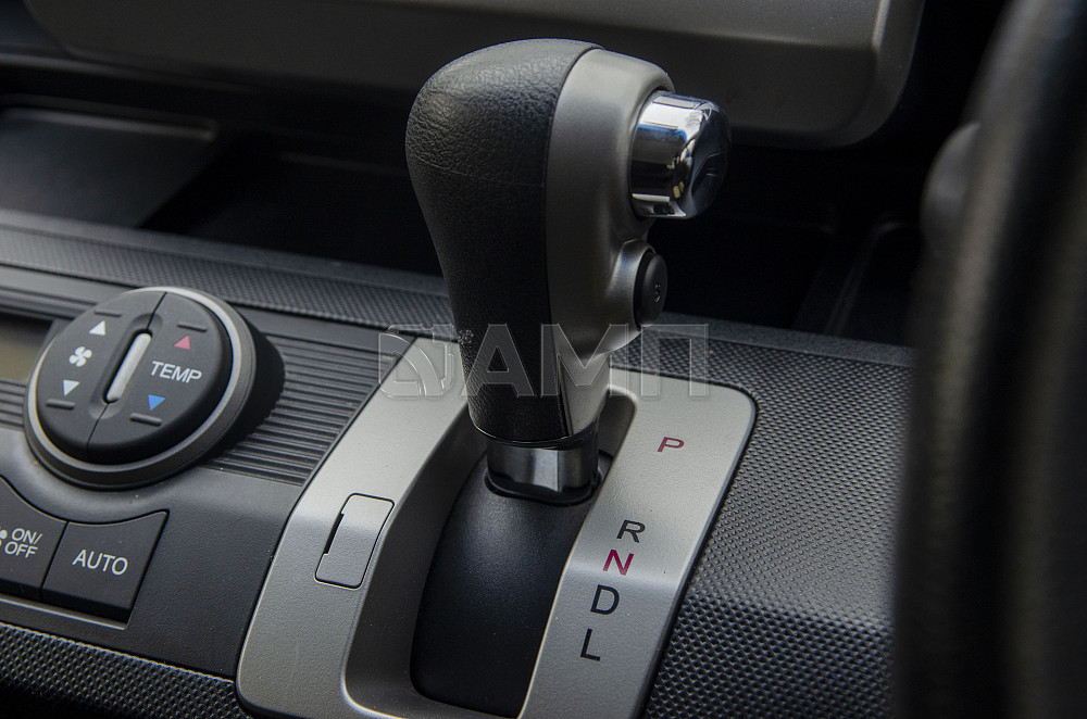 Продам Honda Freed Новосибирск - изображение 4