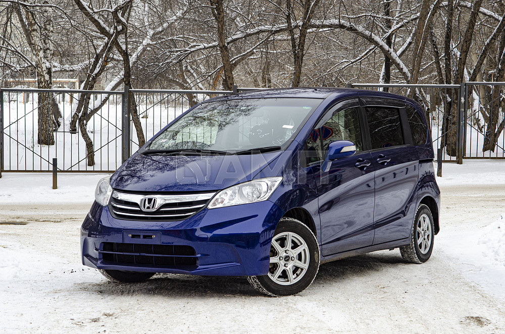 Продам Honda Freed Новосибирск - изображение 1