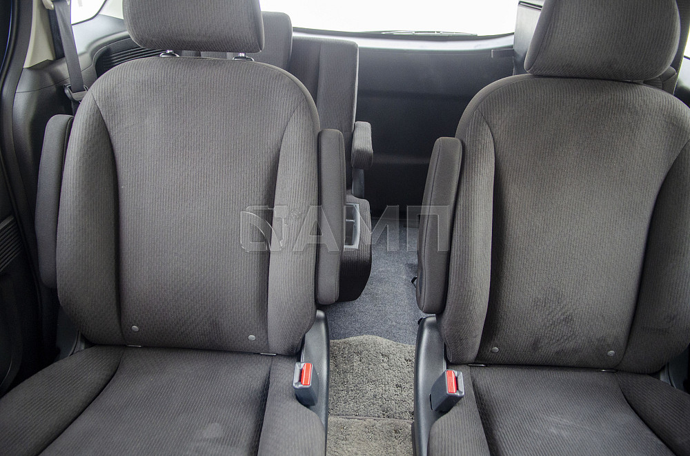 Продам Honda Freed Новосибирск - изображение 8