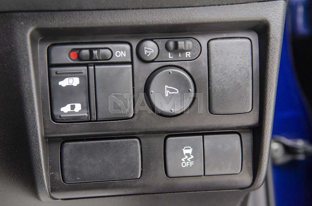 Продам Honda Freed Новосибирск - изображение 6