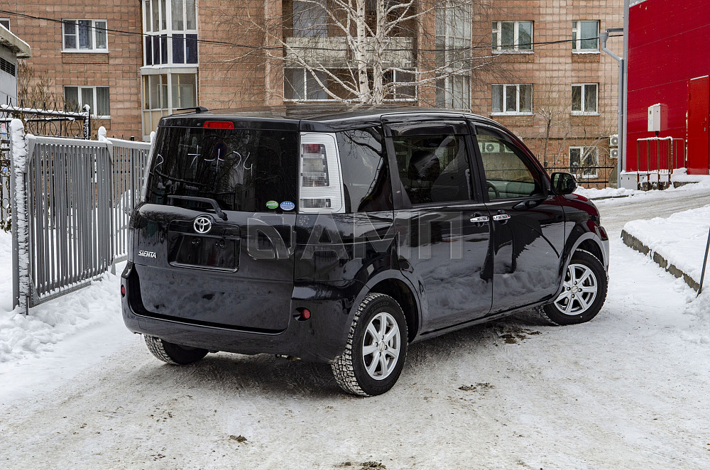 Продам Toyota Sienta Новосибирск - изображение 2
