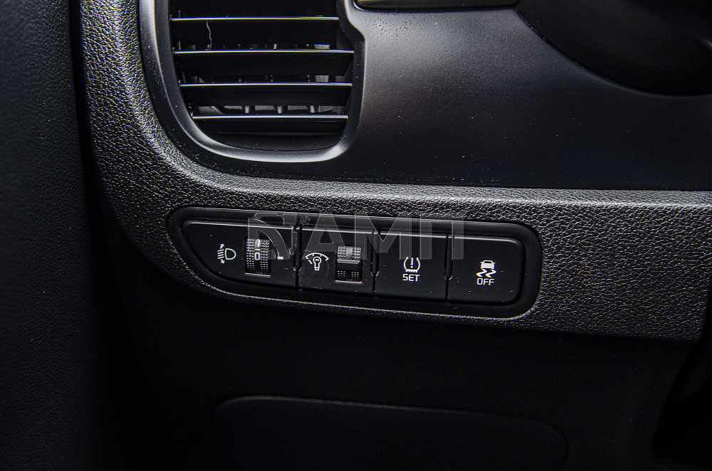 Продам Kia Rio Новосибирск - изображение 7