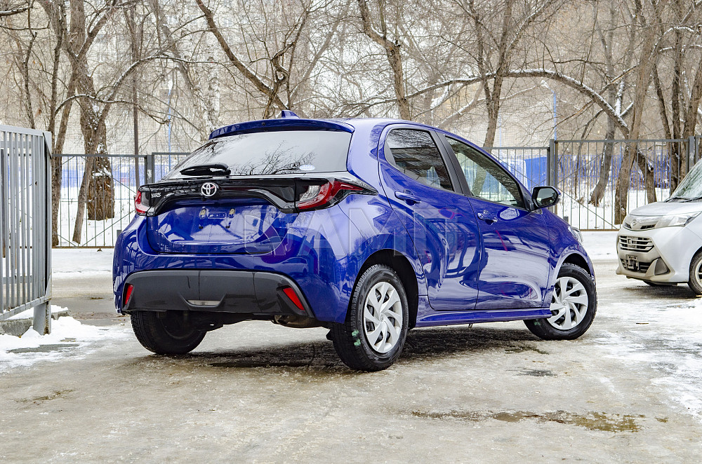 Продам Toyota Yaris Новосибирск - изображение 2