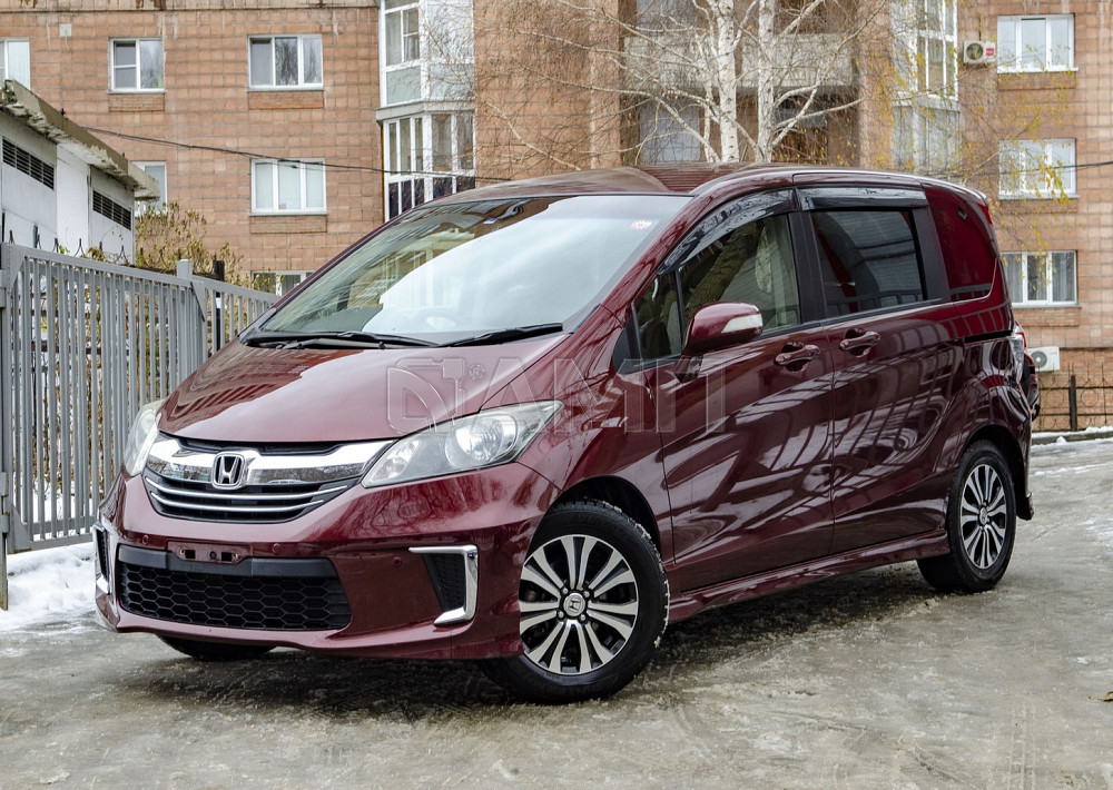 Продам Honda Freed Новосибирск - изображение 1