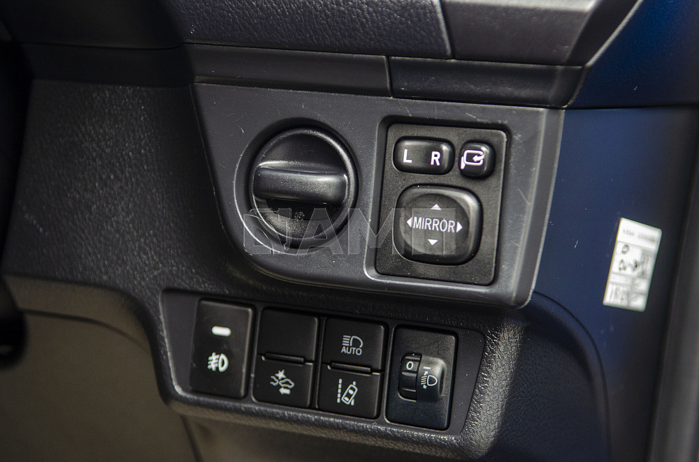 Продам Toyota Corolla Fielder Новосибирск - изображение 8