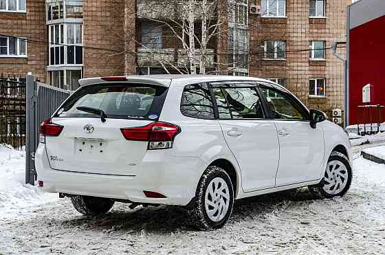 Продам Toyota Corolla Fielder Новосибирск