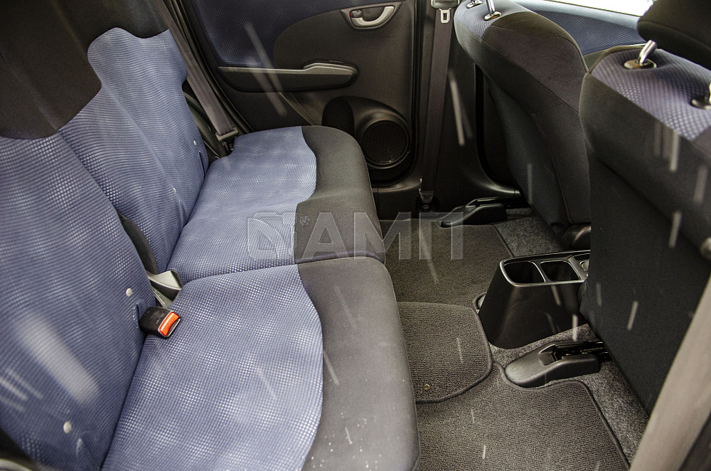 Продам Honda Fit Новосибирск - изображение 7