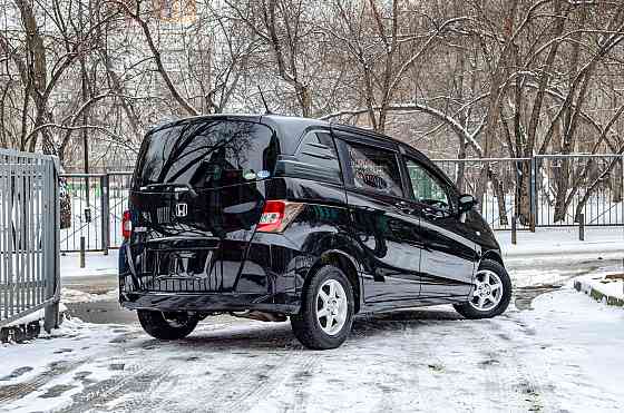 Продам Honda Freed Spike Новосибирск