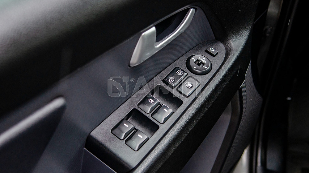 Продам Kia Sportage Новосибирск - изображение 10