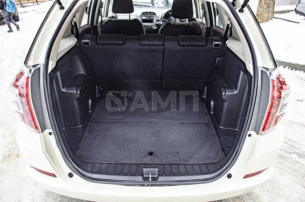 Продам Honda Fit Shuttle Новосибирск - изображение 5