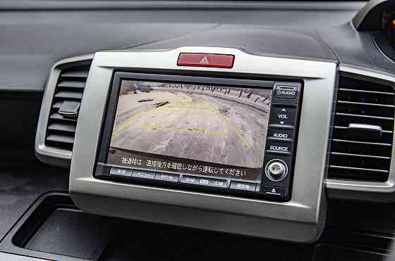 Продам Honda Freed Новосибирск